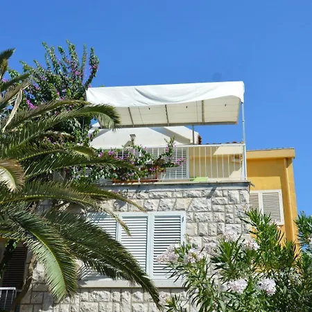 Apartament Ora *
