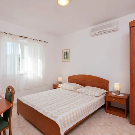 Apartament Ora *
