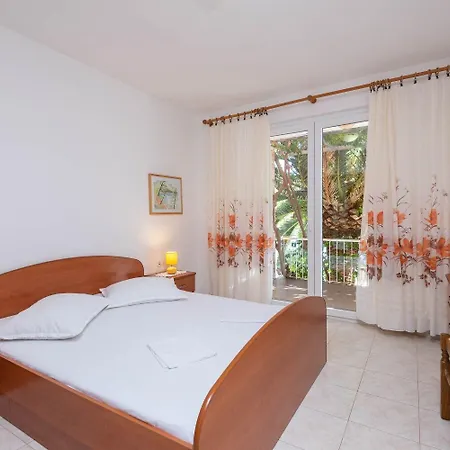 Apartament Ora *