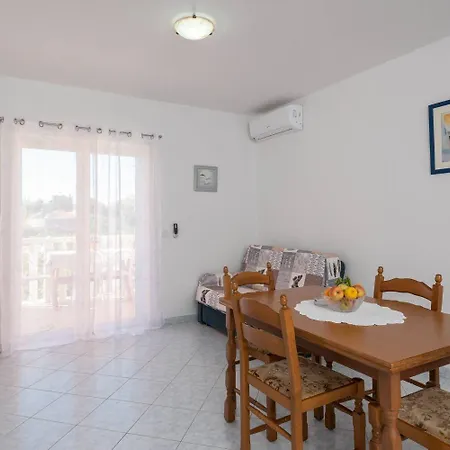Ora Apartament Orebić